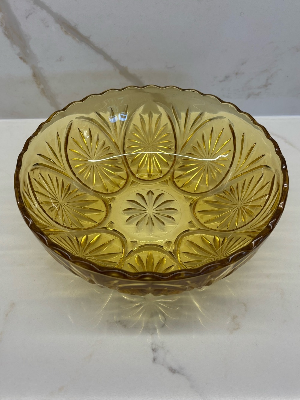 Vintage ‘Medallion’ Amber Star Cameo Glass Vegetable Serving Bowl Anchor Hocking